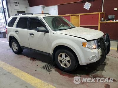 Czwarte zdjęcie samochodu z boku: 2011 FORD ESCAPE XLT VIN:1FMCU9D7XBKB17696 - miniatura