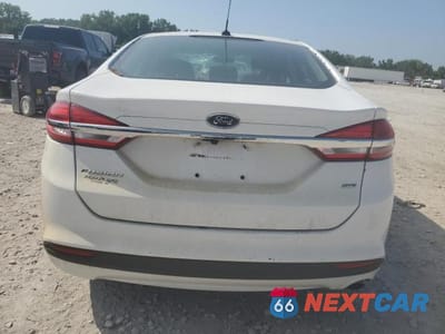Zdjęcie 6 z 12 samochodu: 2017 FORD FUSION SE VIN:3FA6P0H7XHR164610 - miniatura