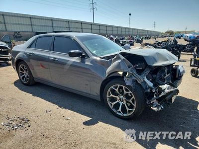 Czwarte zdjęcie samochodu z boku: 2018 CHRYSLER 300 TOURING VIN:2C3CCAAG5JH250132 - miniatura
