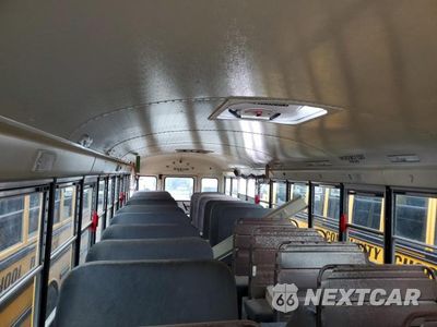 Zdjęcie 6 z 10 samochodu: 2013 IC CORPORATION CE SERIES SCHOOL - TRANSIT VEH VIN:4DRBUSKNXDB300958 - miniatura