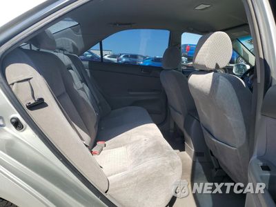 Zdjęcie 10 z 15 samochodu: 2002 TOYOTA CAMRY LE VIN:JTDBE32K420127184 - miniatura