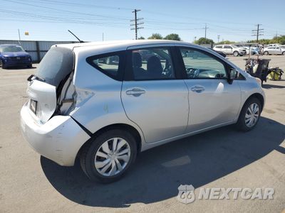 Trzecie zdjęcie samochodu z tyłu: 2015 NISSAN VERSA NOTE S VIN:3N1CE2CP4FL380316 - miniatura