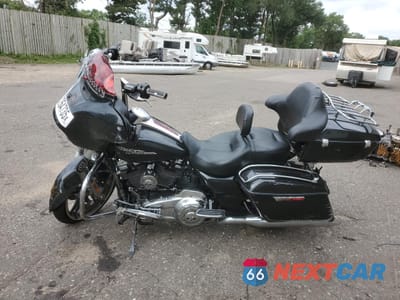 Trzecie zdjęcie samochodu z tyłu: 2018 HARLEY-DAVIDSON FLHX STREET GLIDE VIN:1HD1KBC14JB668273 - miniatura