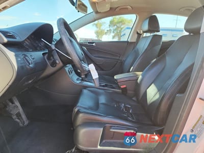 Zdjęcie 7 z 14 samochodu: 2007 VOLKSWAGEN PASSAT VIN:WVWJK73C97P068179 - miniatura