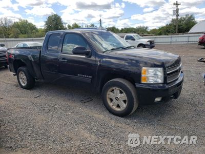 Czwarte zdjęcie samochodu z boku: 2012 CHEVROLET SILVERADO K1500 LT VIN:1GCRKSE71CZ248518 - miniatura