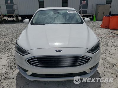 Piąte zdjęcie samochodu w środku: 2018 FORD FUSION SE HYBRID VIN:3FA6P0LU3JR281917 - miniatura