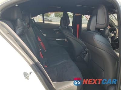 Zdjęcie 10 z 12 samochodu: 2023 MERCEDES-BENZ C 43 AMG VIN:W1KAF8HB7PR101247 - miniatura