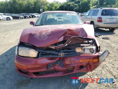 Piąte zdjęcie samochodu w środku: 1993 TOYOTA CAMRY LE VIN:JT2SK12E9P0109934 - miniatura