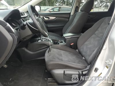 Zdjęcie 7 z 16 samochodu: 2016 NISSAN ROGUE S VIN:KNMAT2MT4GP680191 - miniatura