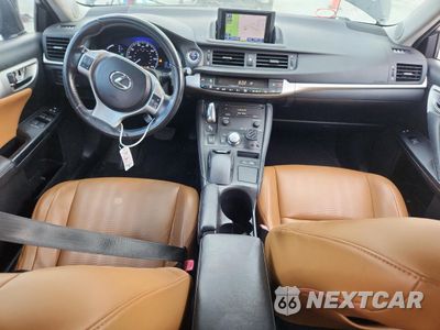 Zdjęcie 8 z 15 samochodu: 2013 LEXUS CT 200 VIN:JTHKD5BH7D2131951 - miniatura