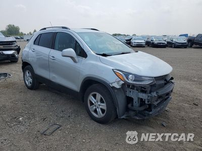 Czwarte zdjęcie samochodu z boku: 2018 CHEVROLET TRAX 1LT VIN:KL7CJPSB5JB550458 - miniatura