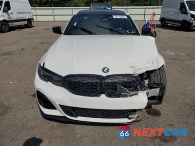 Piąte zdjęcie samochodu w środku: 2022 BMW M340XI VIN:3MW5U9J01N8C63539 - miniatura