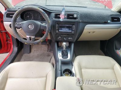 Zdjęcie 8 z 12 samochodu: 2013 VOLKSWAGEN JETTA SE VIN:3VWDP7AJ6DM249190 - miniatura