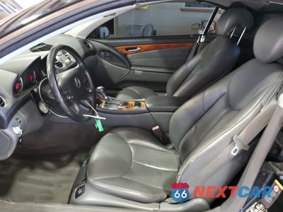 Zdjęcie 7 z 14 samochodu: 2005 MERCEDES-BENZ SL 500 VIN:WDBSK75FX5F097624 - miniatura