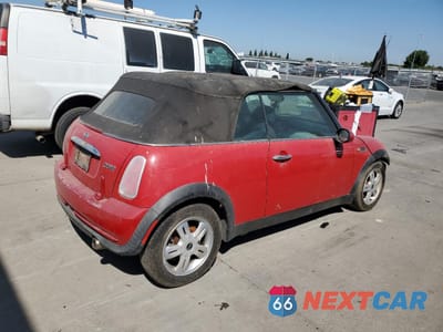 Trzecie zdjęcie samochodu z tyłu: 2005 MINI COOPER VIN:WMWRF33405TG11657 - miniatura