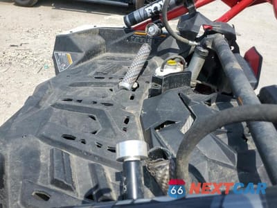 Zdjęcie 6 z 10 samochodu: 2025 CAN-AM MAVERICK X3 X RC 72 TURBO RR VIN:3JBVVAV49SE000116 - miniatura