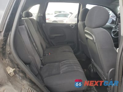 Zdjęcie 10 z 14 samochodu: 2004 CHRYSLER PT CRUISER VIN:3C4FY48B54T213860 - miniatura