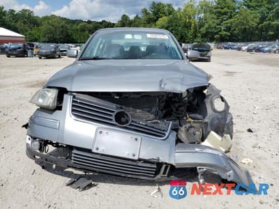 Piąte zdjęcie samochodu w środku: 2003 VOLKSWAGEN PASSAT GLS VIN:WVWPD63B63P246839 - miniatura