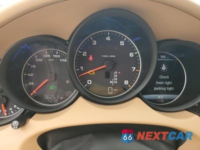 Zdjęcie 9 z 13 samochodu: 2016 PORSCHE CAYENNE VIN:WP1AA2A24GLA06274 - miniatura