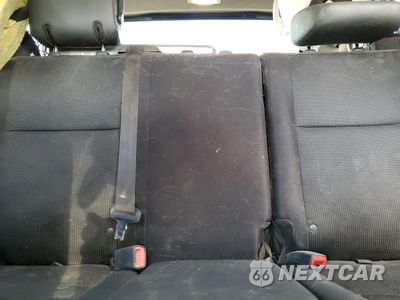 Zdjęcie 10 z 16 samochodu: 2014 TOYOTA FJ CRUISER VIN:JTEBU4BF7EK201682 - miniatura