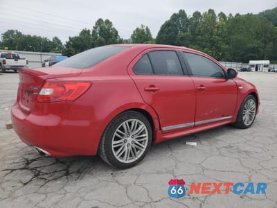Trzecie zdjęcie samochodu z tyłu: 2011 SUZUKI KIZASHI SPORT GTS VIN:JS2RF9A65B6110447 - miniatura