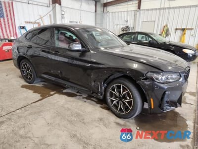 Czwarte zdjęcie samochodu z boku: 2025 BMW X4 XDRIVE30I VIN:5UX33DT03S9X59519 - miniatura