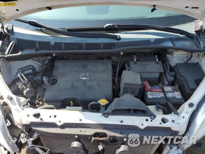 Zdjęcie 12 z 14 samochodu: 2013 TOYOTA SIENNA LE VIN:5TDKK3DC1DS308435 - miniatura
