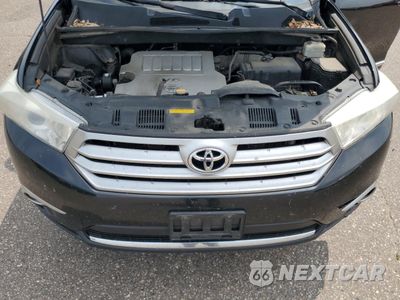 Zdjęcie 12 z 14 samochodu: 2013 TOYOTA HIGHLANDER BASE VIN:5TDBK3EH7DS239843 - miniatura