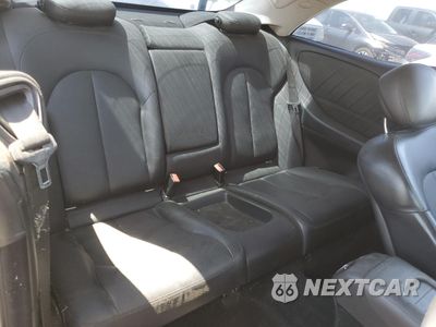 Zdjęcie 19 z 24 samochodu: 2007 MERCEDES-BENZ CLK 550 VIN:WDBTJ72HX7F209841 - miniatura