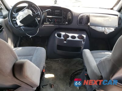 Zdjęcie 8 z 15 samochodu: 2000 DODGE RAM VAN B1500 VIN:2B6HB11Y1YK129676 - miniatura