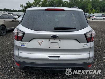 Zdjęcie 6 z 13 samochodu: 2018 FORD ESCAPE SE VIN:1FMCU9GD1JUC27881 - miniatura