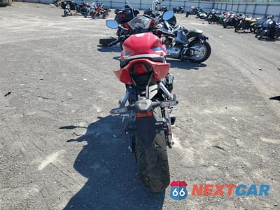 Czwarte zdjęcie samochodu z boku: 2024 HONDA CBR650 R VIN:MLHRH155XR5000479 - miniatura