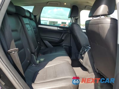 Zdjęcie 11 z 13 samochodu: 2011 VOLKSWAGEN TOUAREG V6 VIN:WVGFF9BP1BD001088 - miniatura