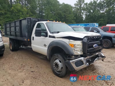 Czwarte zdjęcie samochodu z boku: 2011 FORD F550 SUPER DUTY VIN:1FDUF5GT7BEC31623 - miniatura