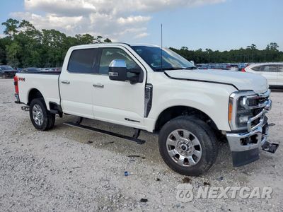 Czwarte zdjęcie samochodu z boku: 2023 FORD F250 SUPER DUTY VIN:1FT8W2BT5PED19976 - miniatura