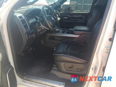 Zdjęcie 7 z 13 samochodu: 2022 RAM 3500 LARAMIE LARAMIE VIN:3C63RRJL8NG377671 - miniatura