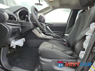 Zdjęcie 7 z 15 samochodu: 2018 MITSUBISHI ECLIPSE CROSS LE LE VIN:JA4AT4AA3JZ047170 - miniatura