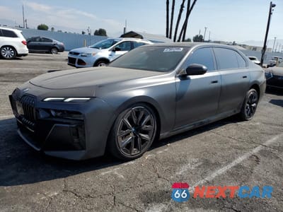 2024 BMW 740 I WBA23EH08RCS90174 - główne zdjęcie licytacji z USA - miniatura