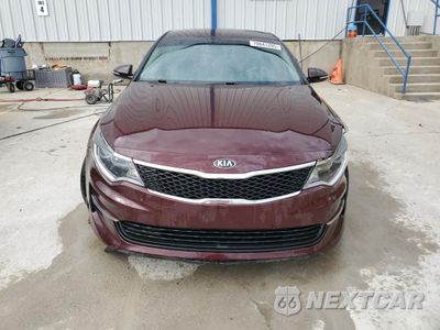 Piąte zdjęcie samochodu w środku: 2016 KIA OPTIMA LX VIN:5XXGT4L36GG036965 - miniatura
