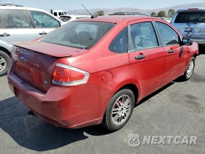 Trzecie zdjęcie samochodu z tyłu: 2010 FORD FOCUS SE VIN:1FAHP3FNXAW260879 - miniatura