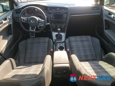 Zdjęcie 8 z 15 samochodu: 2017 VOLKSWAGEN GTI S VIN:3VW5T7AUXHM056413 - miniatura