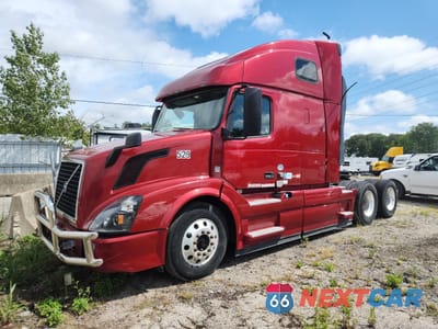 Drugie zdjęcie samochodu z przodu: 2016 VOLVO VN VNL VIN:4V4NC9EH8GN947529 - miniatura