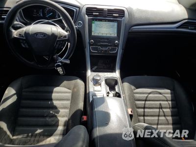Zdjęcie 8 z 13 samochodu: 2019 FORD FUSION SE VIN:3FA6P0LU8KR124899 - miniatura