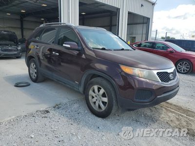 Czwarte zdjęcie samochodu z boku: 2012 KIA SORENTO BASE VIN:5XYKTDA27CG226185 - miniatura