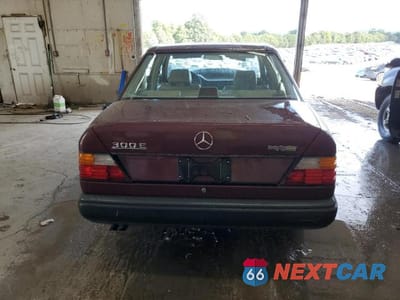 Zdjęcie 6 z 13 samochodu: 1988 MERCEDES-BENZ 300 E VIN:WDBEA30D7JA695434 - miniatura