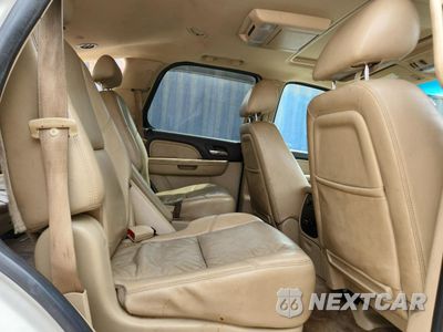 Zdjęcie 11 z 14 samochodu: 2010 GMC YUKON DENALI VIN:1GKUKEEF0AR166574 - miniatura
