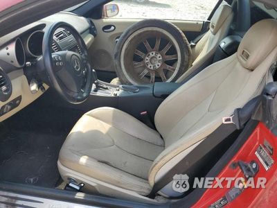 Zdjęcie 10 z 12 samochodu: 2005 MERCEDES-BENZ SLK 350 VIN:WDBWK56F45F053896 - miniatura