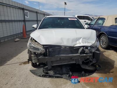 Piąte zdjęcie samochodu w środku: 2020 HYUNDAI VELOSTER BASE VIN:KMHTG6AF7LU027204 - miniatura