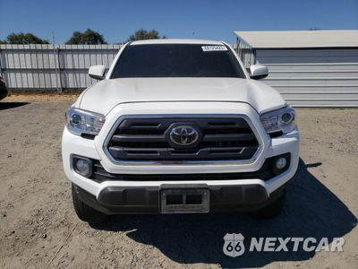 Piąte zdjęcie samochodu w środku: 2019 TOYOTA TACOMA DOUBLE CAB VIN:5TFAX5GNXKX155020 - miniatura