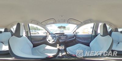 Zdjęcie 14 z 14 samochodu: 2015 TOYOTA PRIUS C VIN:JTDKDTB30F1576535 - miniatura